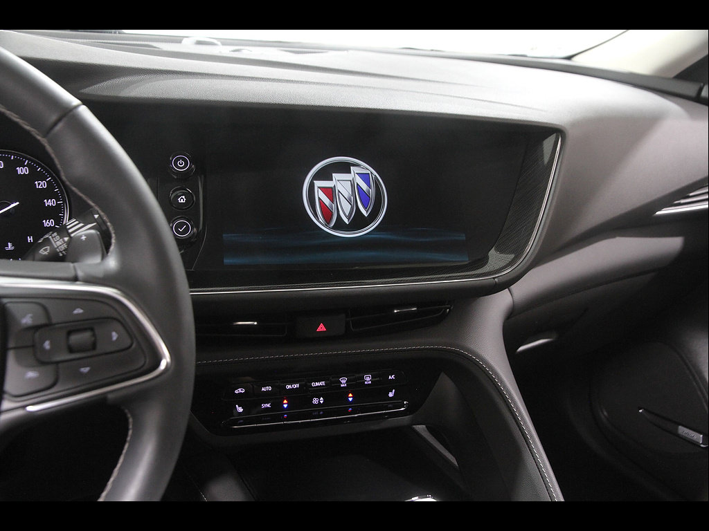 Used 2022 Buick Envision Essence w/ Technology Package I FWD image 9