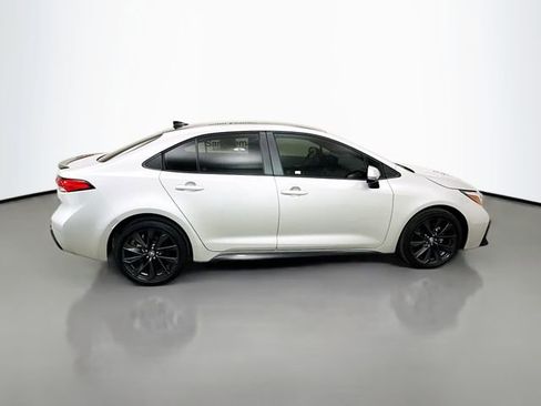 Used 2023 Toyota Corolla SE image 8