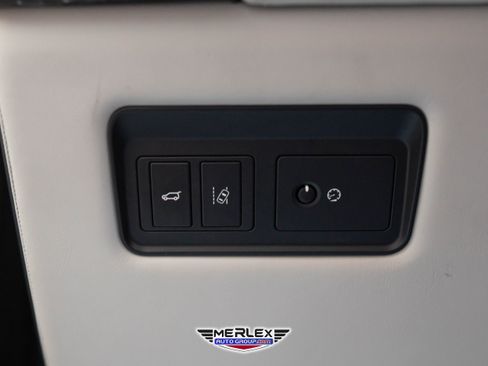 Used 2017 Land Rover Range Rover Long Wheelbase Autobiography image 42