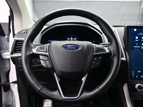 Used 2022 Ford Edge SEL image 23