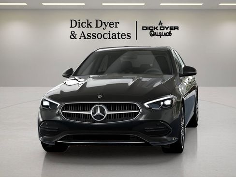 Used 2025 Mercedes-Benz C 300 Sedan image 32