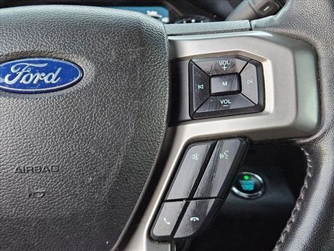 Used 2022 Ford F250 Lariat w/ Lariat Ultimate Package image 11