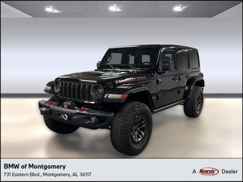 Used 2025 Jeep Wrangler Unlimited Rubicon w/ XTREMEE 35" Tire Package AWD/4WD image 1