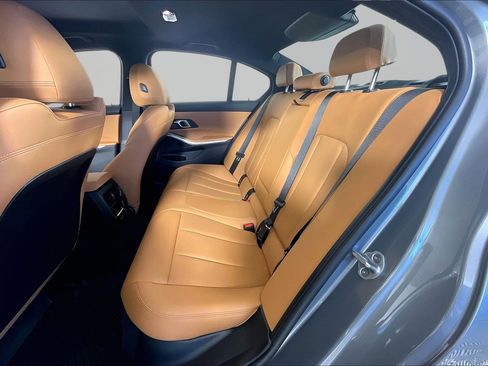 Certified 2025 BMW 330i xDrive Sedan image 26