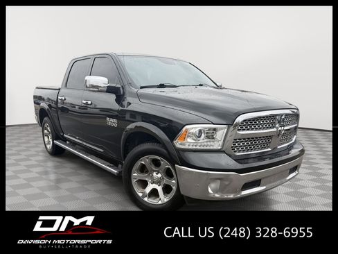 Used 2016 RAM 1500 Laramie w/ Convenience Group image 1