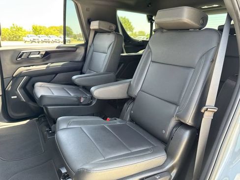 Used 2026 Chevrolet Tahoe LT w/ Comfort Package AWD/4WD image 22