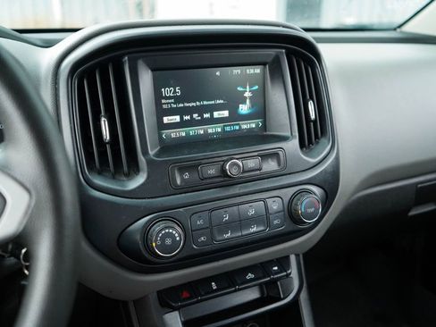 Used 2018 Chevrolet Colorado W/T w/ WT Convenience Package AWD/4WD image 8
