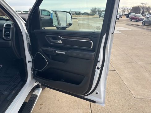 Used 2020 RAM 1500 Laramie image 22