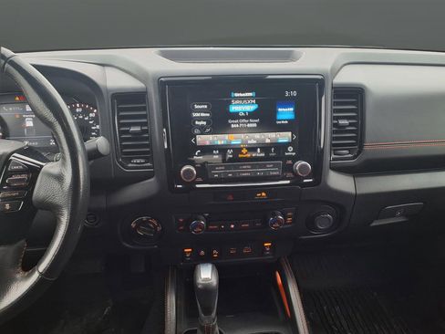 Used 2023 Nissan Frontier PRO-4X w/ Pro Convenience Package AWD/4WD image 19