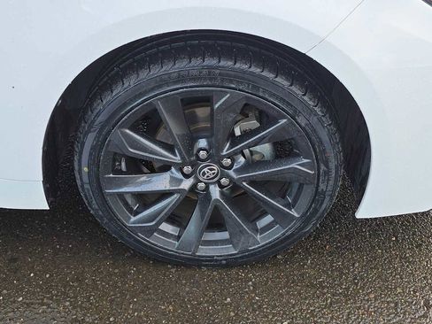 Certified 2024 Toyota Corolla SE image 9