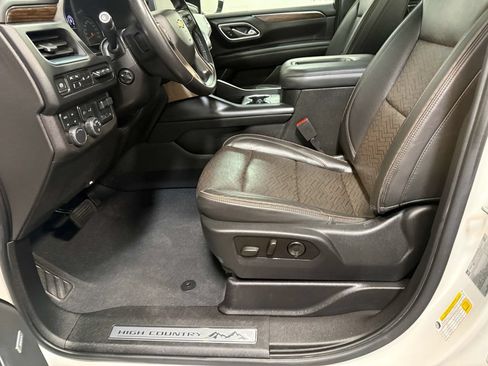 Used 2021 Chevrolet Tahoe High Country w/ Premium Package AWD/4WD image 55