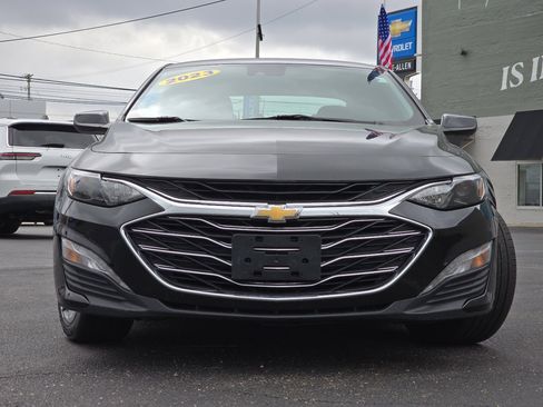 Used 2023 Chevrolet Malibu LT image 16