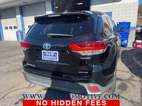 Used 2017 Toyota Highlander Limited AWD/4WD image 3