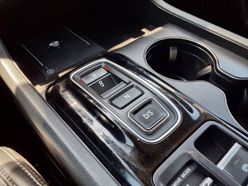 Used 2024 Honda Pilot EX-L image 19