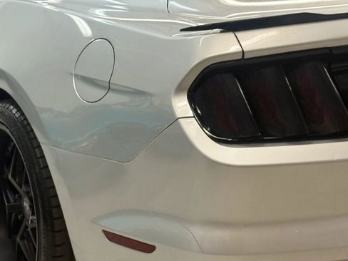 Used 2017 Ford Mustang GT w/ Black Accent Package image 12