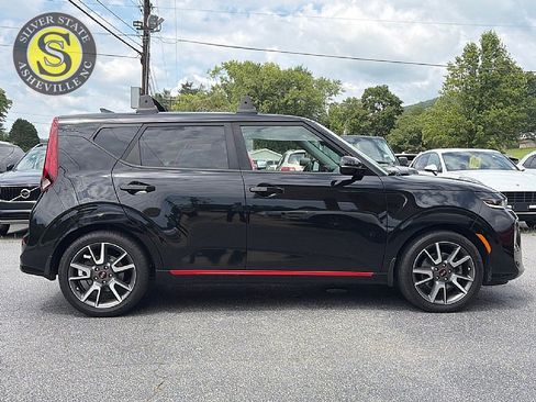 Used 2020 Kia Soul GT-Line Turbo FWD image 7