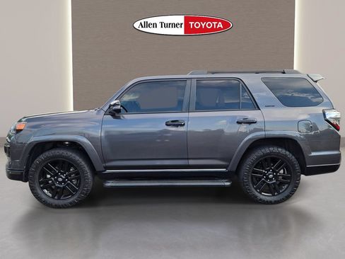 Used 2019 Toyota 4Runner Limited RWD image 10