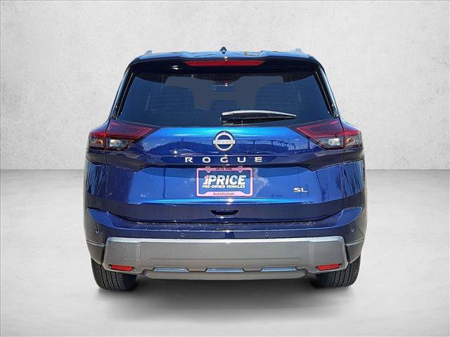 Used 2026 Nissan Rogue SL FWD image 8