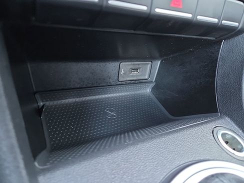 Used 2016 Volkswagen Beetle 1.8T S image 36