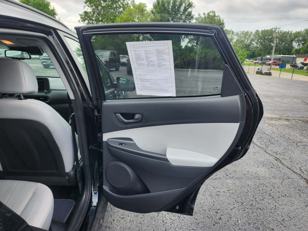 Used 2023 Hyundai Kona SEL w/ Cargo Package FWD image 37