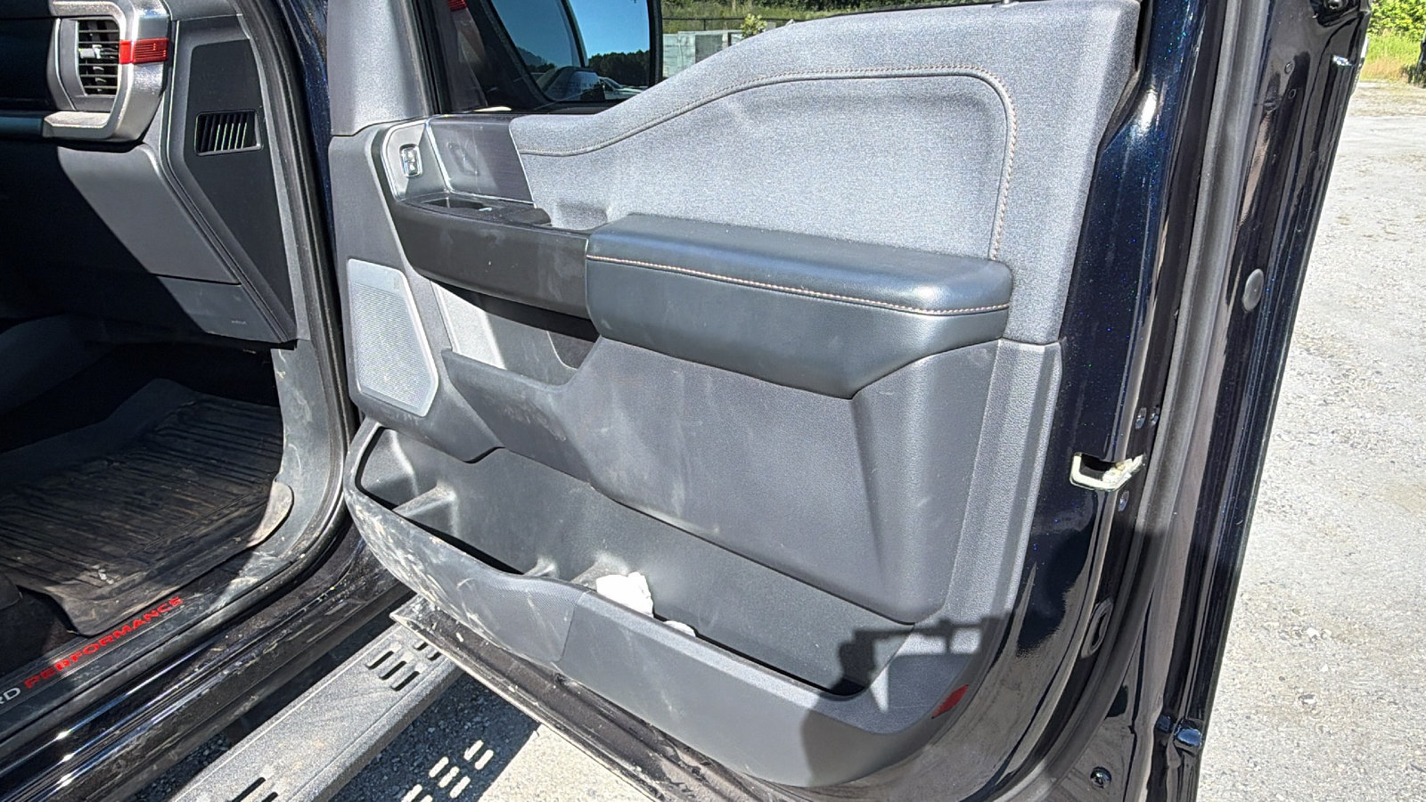 Used 2023 Ford F150 Raptor AWD/4WD image 19