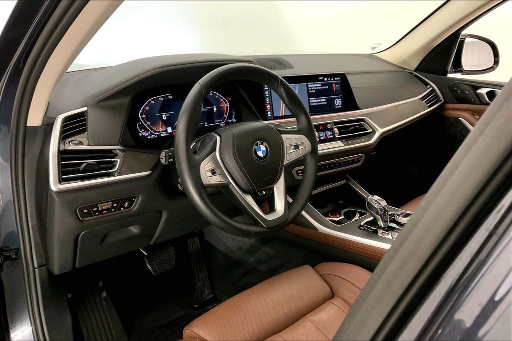Used 2022 BMW X7 xDrive40i w/ Executive Package AWD/4WD image 21