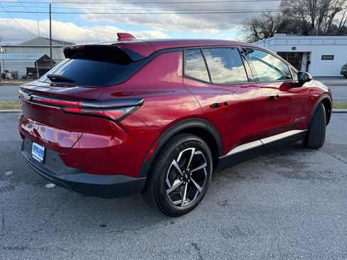 New 2026 Chevrolet Equinox EV LT image 4