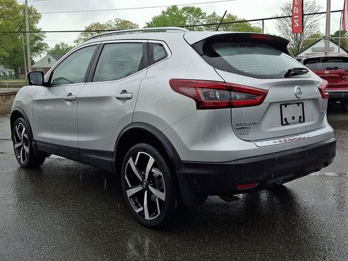 Used 2022 Nissan Rogue Sport SL w/ Premium Package AWD/4WD image 4