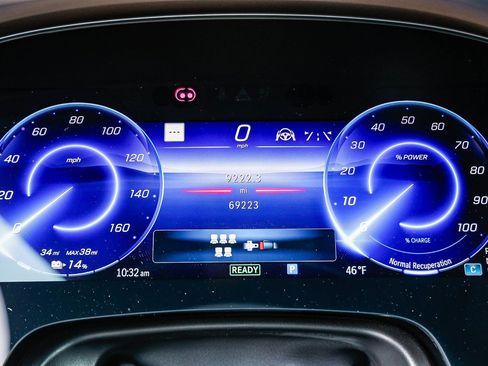 Used 2023 Mercedes-Benz EQS 580 4MATIC SUV image 24