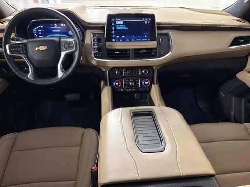 Used 2023 Chevrolet Tahoe Premier w/ Premium Package AWD/4WD image 17
