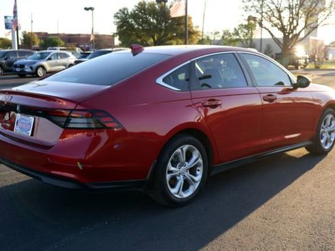 Used 2024 Honda Accord LX image 11