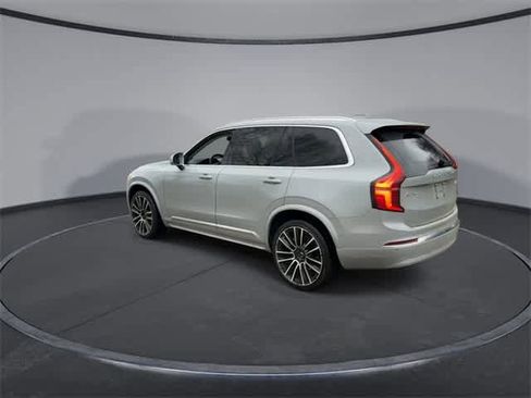 Used 2025 Volvo XC90 B6 Plus w/ Protection Package Premier image 6