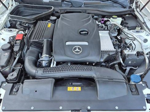 Used 2017 Mercedes-Benz SLC 300 image 20