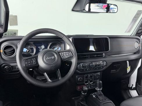 New 2026 Jeep Gladiator Mojave image 14