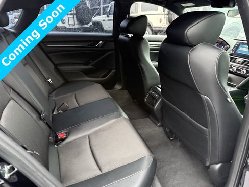 Used 2022 Honda Accord Sport image 12