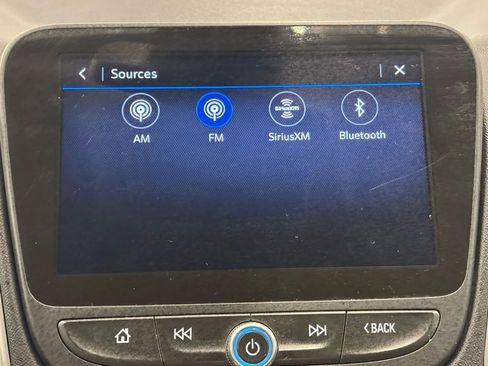 Used 2022 Chevrolet Malibu LT image 42