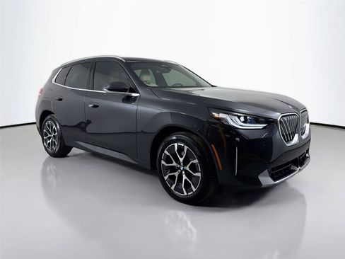 Used 2026 BMW X3 xDrive30i w/ Convenience Package AWD/4WD image 4