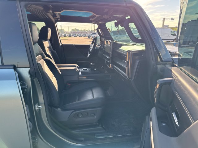 Used 2024 GMC Hummer EV 3X AWD/4WD image 11