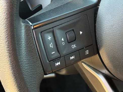 Certified 2024 Nissan Rogue S FWD image 20