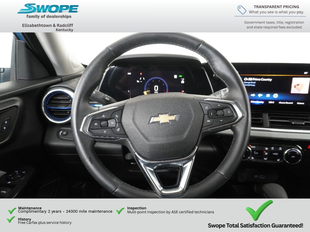 Used 2025 Chevrolet Trax LT w/ Driver Confidence Package FWD image 17