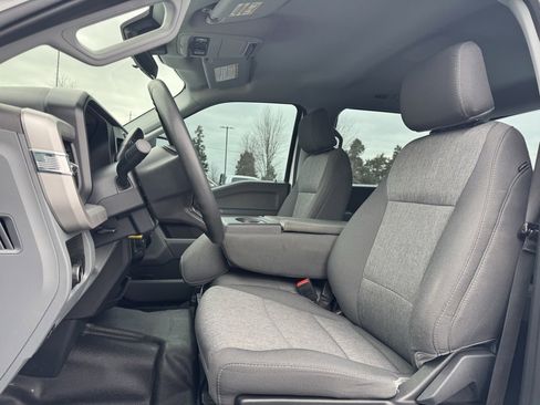 Used 2024 Ford F250 XL w/ XL Off-Road Package image 5