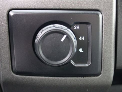 Used 2020 Ford F350 XL w/ Power Equipment Group image 21