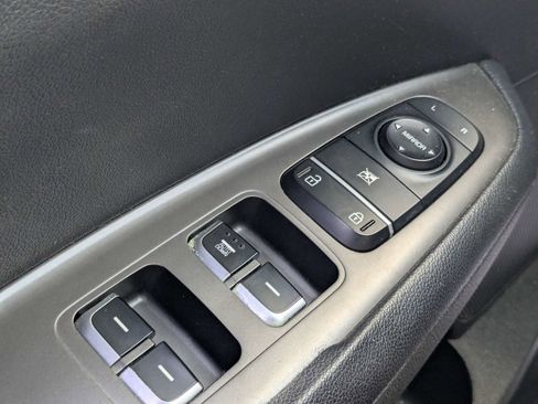 Used 2019 Kia Optima LX FWD image 26