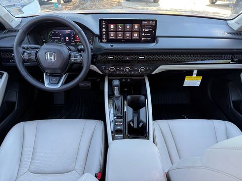 Used 2026 Honda Accord Touring image 16