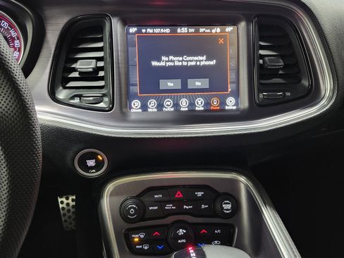 Used 2017 Dodge Challenger R/T Scat Pack image 34