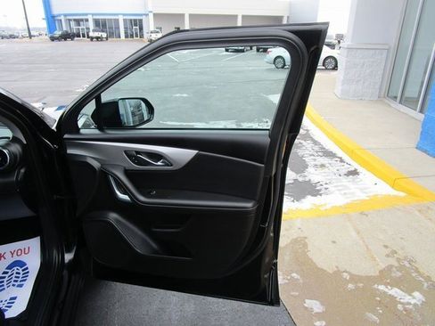 Certified 2024 Chevrolet Blazer LT w/ Convenience Package image 28