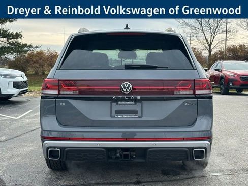 New 2026 Volkswagen Atlas Peak Edition image 6