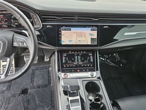 Used 2021 Audi RS Q8 image 23