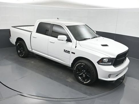 Used 2017 RAM 1500 Sport w/ Quick Order Package 26Q Night AWD/4WD image 34