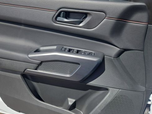 New 2026 Nissan Pathfinder Rock Creek image 30